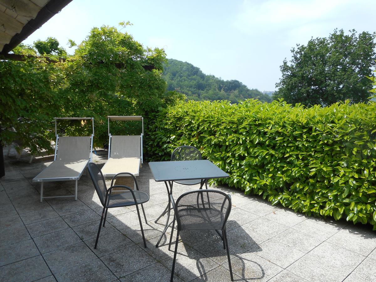 Agriturismo Cascina Serra Коссано-Бельбо Экстерьер фото