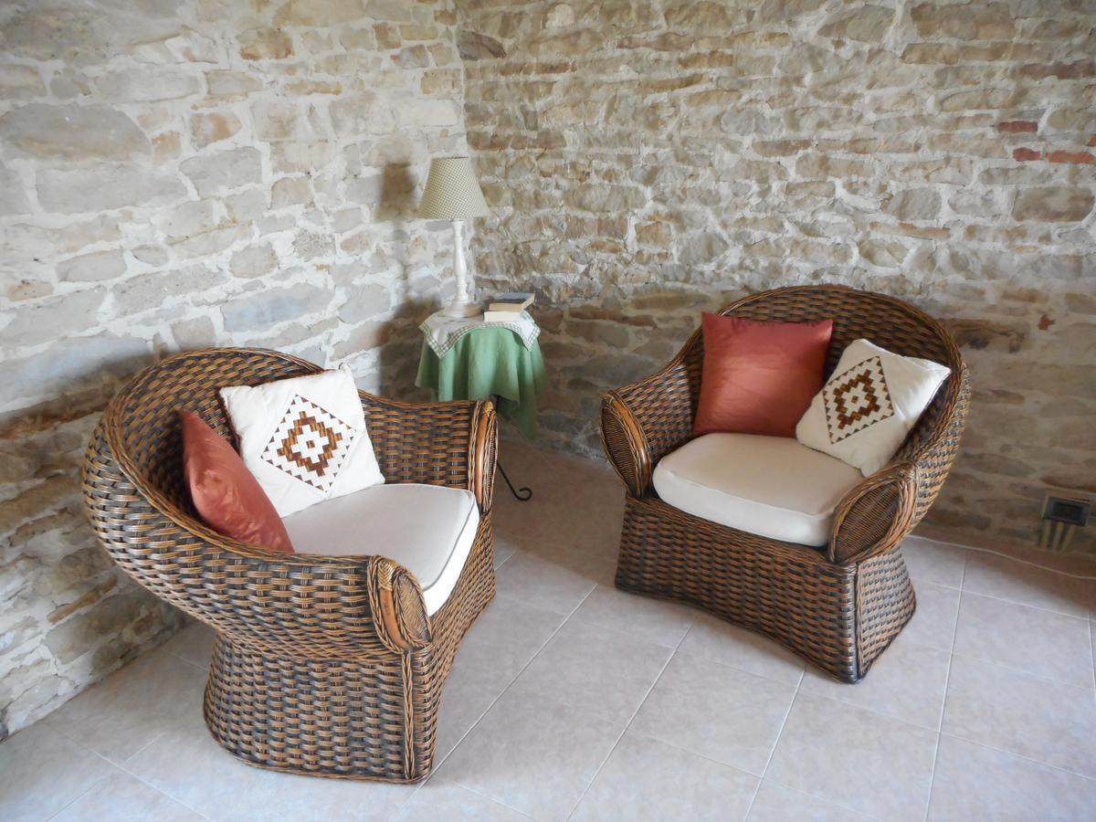 Agriturismo Cascina Serra Коссано-Бельбо Экстерьер фото